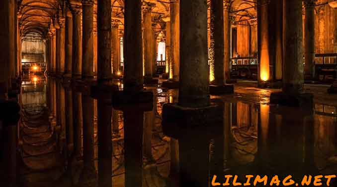 زیباترین دیدنی های استانبول، آب انبار باسیلیکا سیسترن (قصر غرق شده) (Basilica Cistern)