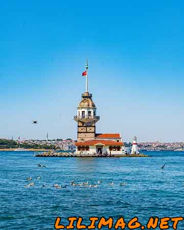 اسکودار یا برج دختر استانبول از افسانه‌ای‌ترین جاهای دیدنی استانبول (Üsküdar)