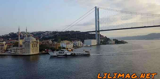 بهترین مکان های استانبول از دید گردشگران، تنگه بسفراستانبول (Bosphorus)