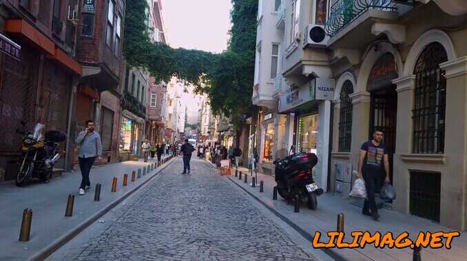 خیابان استقلال استانبول؛ دیدنی‌ها و مراکز خرید