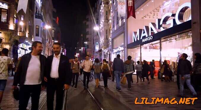 خرید در خیابان استقلال استانبول