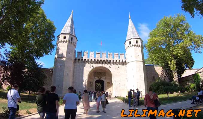 کاخ توپکاپی استانبول کجاست؟ چگونه به کاخ توپکاپی برویم؟