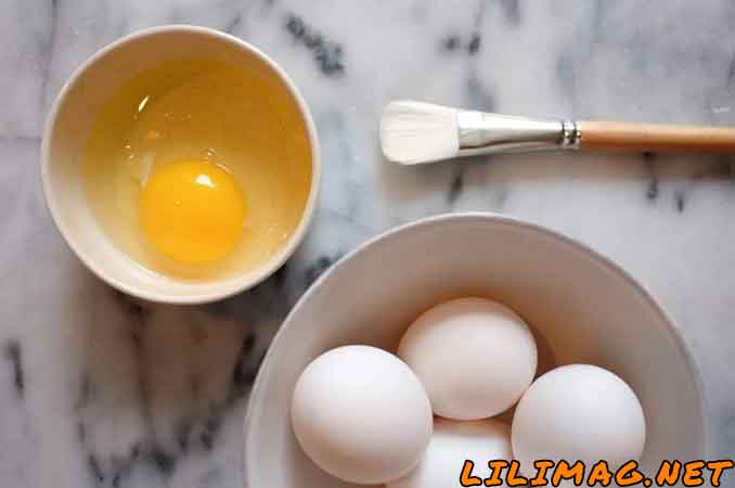 طرز تهیه انواع ماسک سفیده تخم مرغ