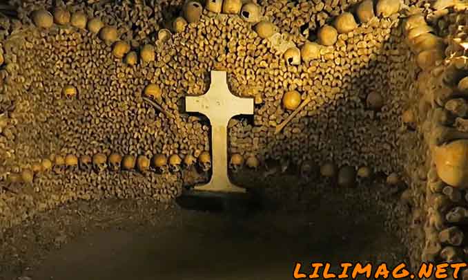 Catacombs of Paris History, Tickets & Amazing Facts