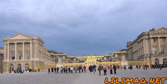 Palace of Versailles Facts, History & Hours